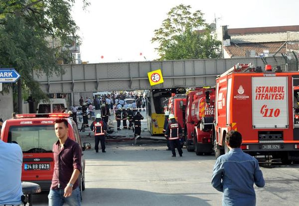 İETT Otobüsü Üst Geçide Çarptı: 20 Polis ve 6 Zabıta Yaralandı