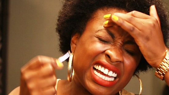 Kaşlarınızı Alırken Aklınızdan Geçen Düşünceler