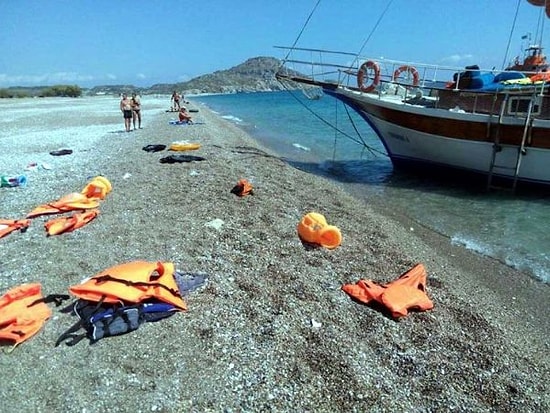 Paralarını Birleştirip Tekne Satın Alan 135 Göçmen Yunanistan'a Ulaştı