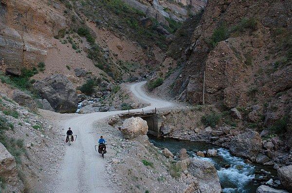 9. Duşanbe'nin doğusu, Tacikistan.