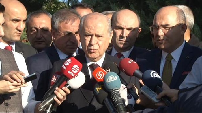 Bahçeli: 'Davutoğlu Yapamıyorsa İktidarı Bize Versin'