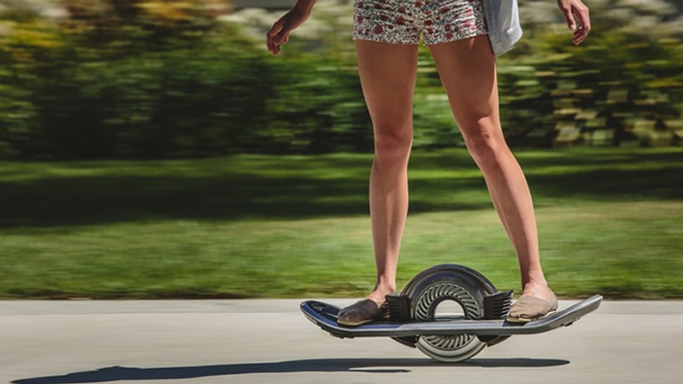 Tek Şarjla 19 Kilometre Gidebilen Tek Tekerlekli Kaykay