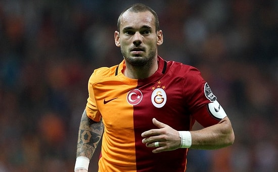 Galatasaray'da Sneijder'in Tedavisine Başlandı