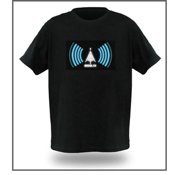 8. Wi-Fi Sinyallerini Gösteren Tişört