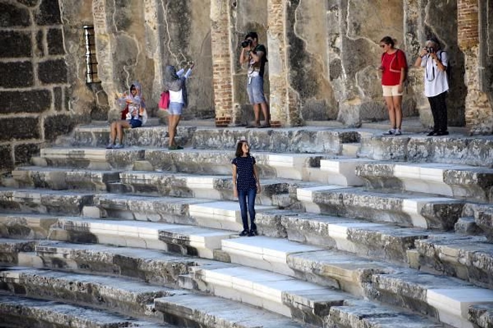 Kültür Bakanlığı'ndan 'Aspendos' Açıklaması: 'Zamanla Orijinal Taşların Rengini Alacak'