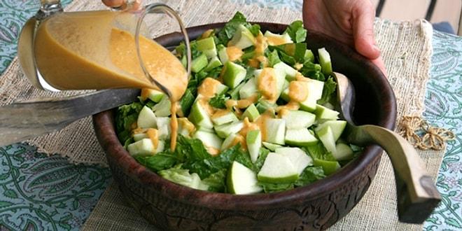 Bir Salatayı Muhteşem Ziyafet Sofrasına Hazırlayacak 15 Enfes Sos