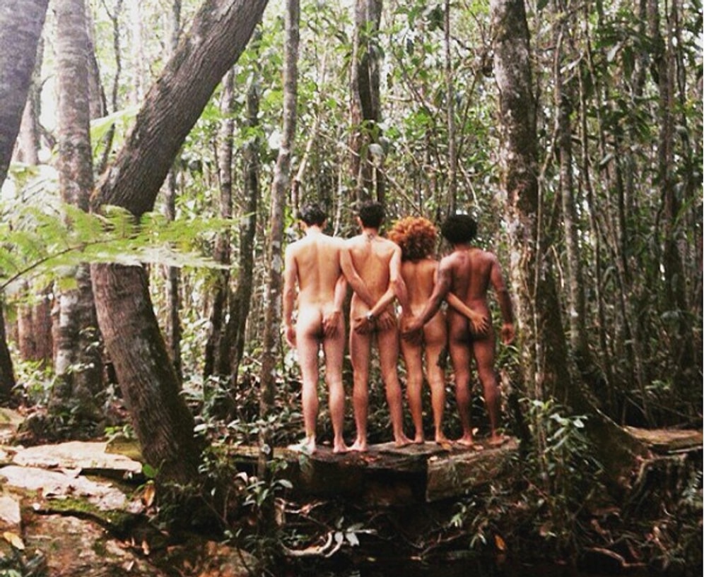 Dünyanın Dört Bir Yanında "Popolara Özgürlük" Diyen Naked Adventures'tan 17 Çılgın Kare