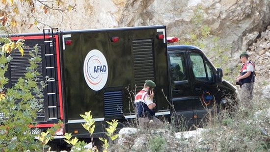 Pamukova'da Bir Taş Ocağında Gömülü 12 Kamyon Dolusu Kimyasal Atık!