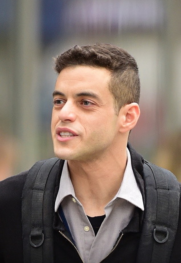 1. Muslera - Elliot (Mr. Robot)