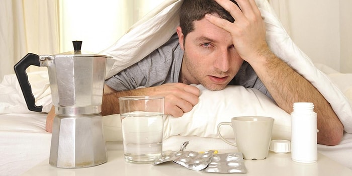 Yaşlanmaya Başladığınızı Yavaş Yavaş Kabul Etmeniz Gerektiğini Gösteren 17 Semptom