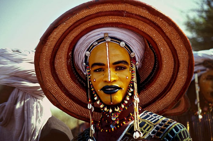 Afrikalı Wodaabe Kabilesinin Geleneksel Erkek Güzellik Yarışmasından 20 Farklı Fotoğraf