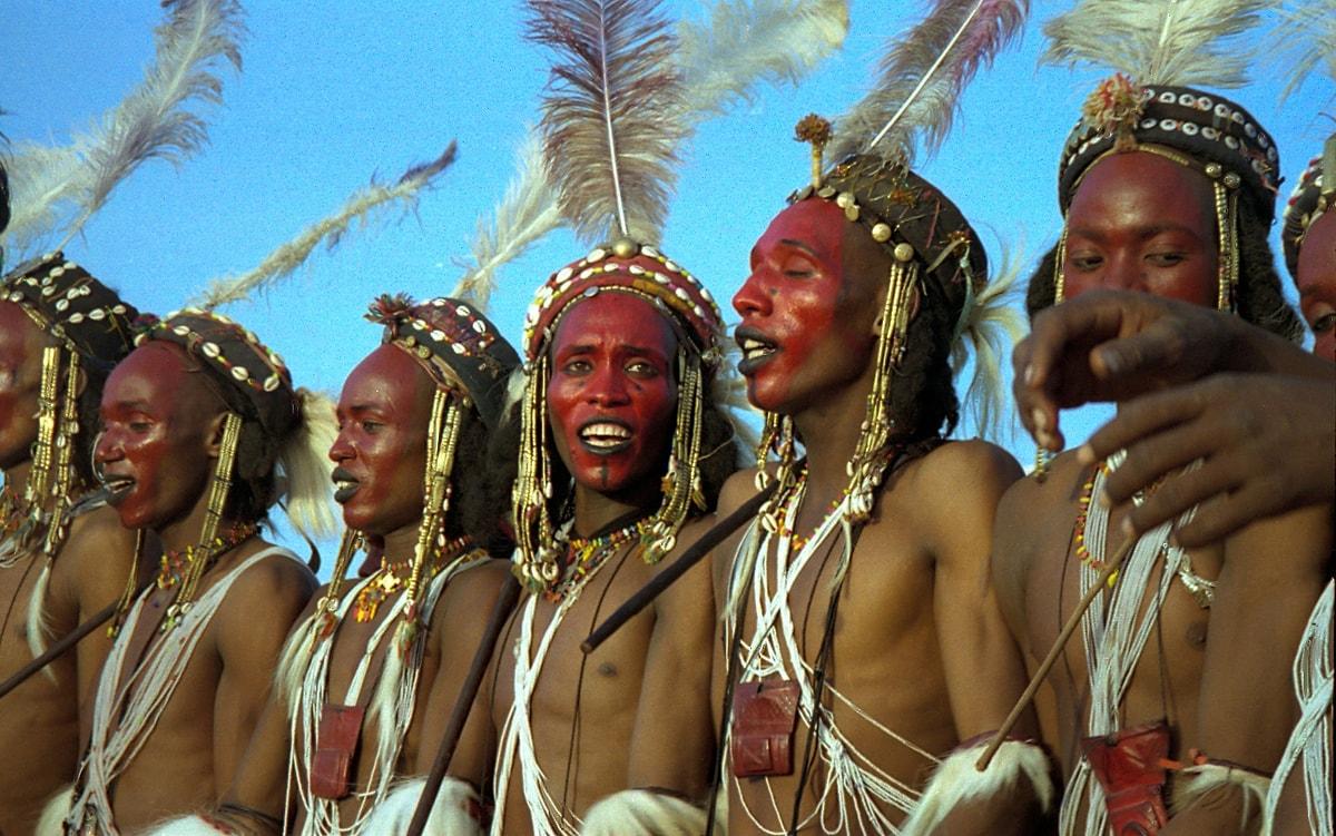 Afrikalı Wodaabe Kabilesinin Geleneksel Erkek Güzellik Yarışmasından 20 Farklı Fotoğraf