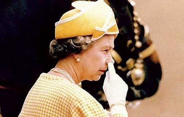 23. İngiltere Kraliçesi Elizabeth
