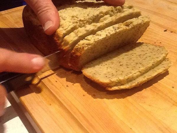 7. Hazır almak yerine, ekmeğinizi kendiniz pişirebilirsiniz.
