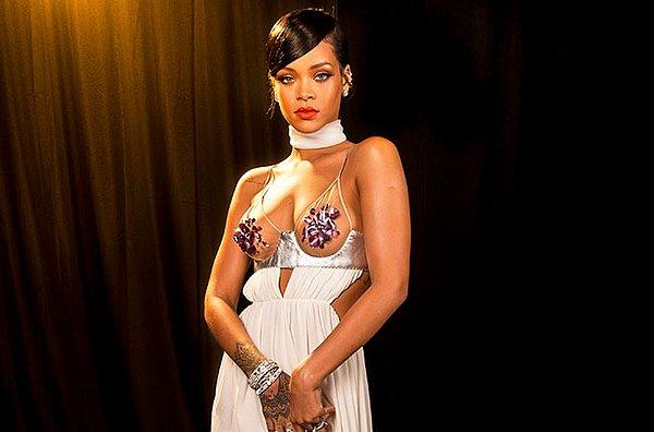 18. Robyn Rihanna Fenty (Rihanna)