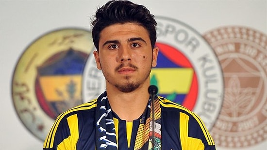 Ozan Tufan: "Bazen Taraftara Bakıp Dalıyorum"