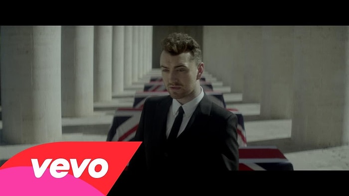 Sam Smith'den Yeni James Bond Filmi İçin Yazdığı "Writings on the Wall" Parçasının Klibi Yayınlandı