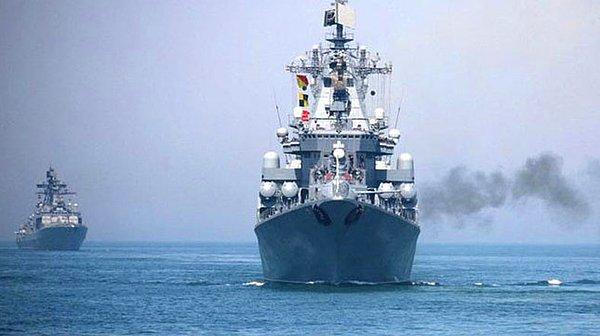 5. Rusya Savunma Bakanı: 'IŞİD'e Hazar Denizi'nden 26 Füze Fırlattık'