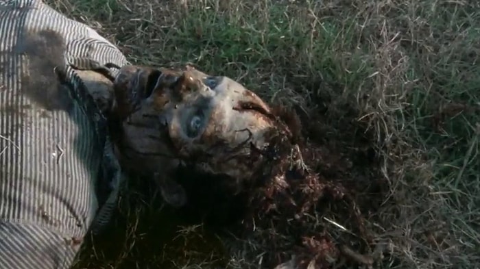 The Walking Dead'de Karşımıza Çıkan En Fantastik Zombi Öldürme Görüntüleri