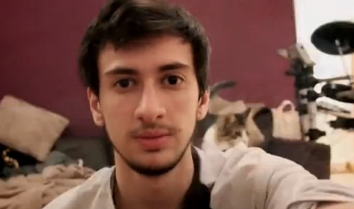 Sakallar yavaştan büyüyor...