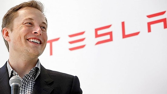 Tesla CEO'su Elon Musk'tan Apple'a: 'Tesla Mezarlığı'