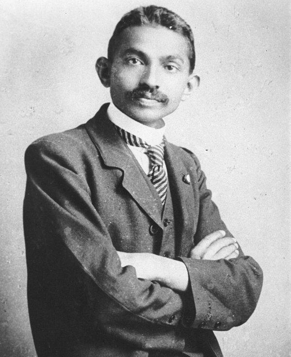 20. Mahatma Gandhi - Hindistan Bağımsızlık Hareketi'nin lideri