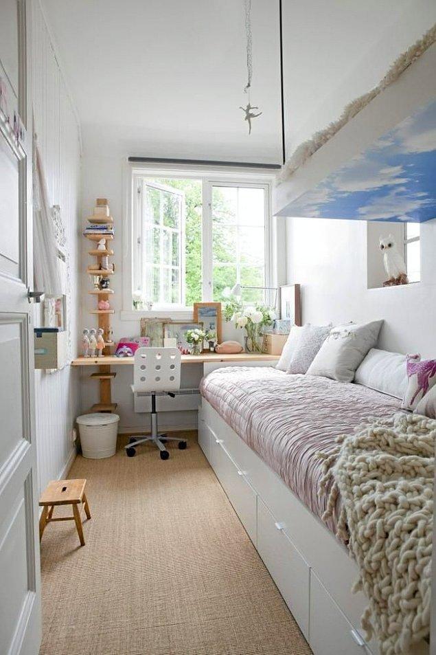 12. Your room is narrow but got a tall ceiling? Say no more!