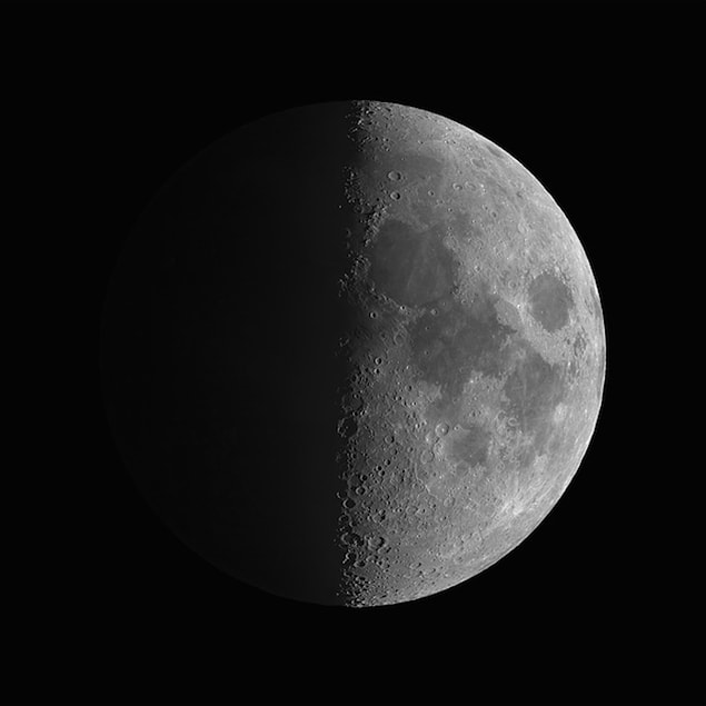 10. Full Face of Our Moon - András Papp