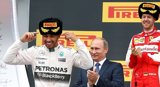 Formula 1 Pilotu Hamilton, Putin'i Islattı