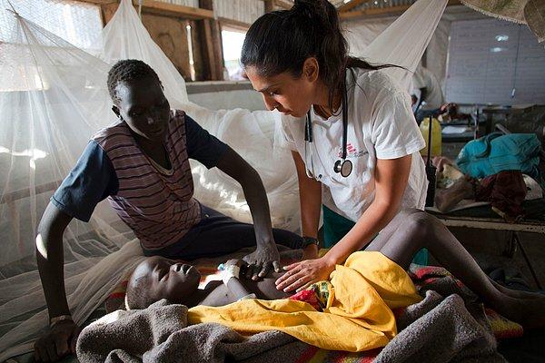 5. Kızamık, sıtma, tüberküloz ve kolera gibi salgın hastalıkların pençesindeki çocukların da,