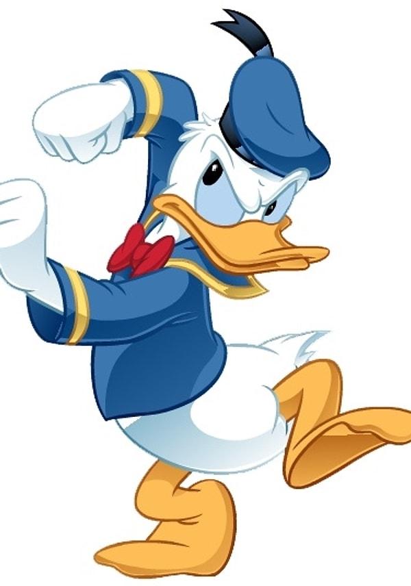 8. Donald Duck amcamızı seslendiren sanatçı ise Naci Taşdöğen