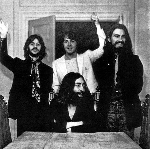 15. Группа Beatles распалась 8 мая 1970 года