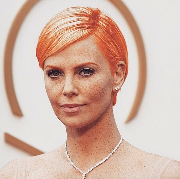 18. Шарлиз Терон