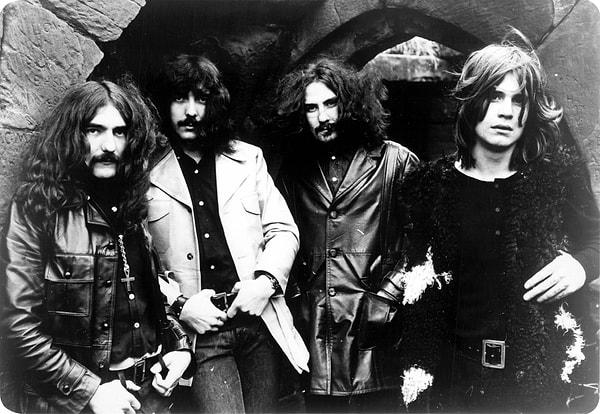 66. Black Sabbath - Iron Man (1970)