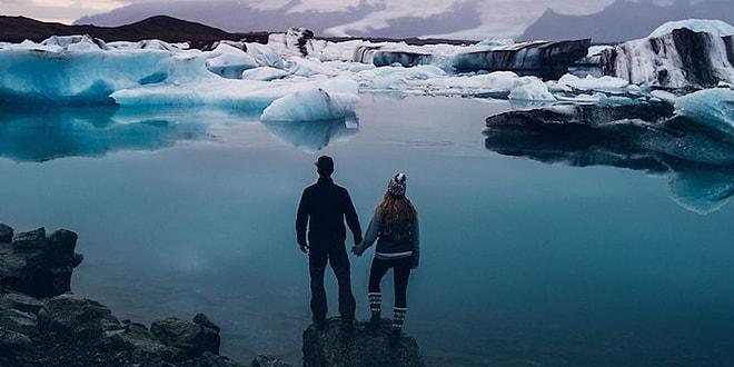 Şaşalı Geleneksel Bir Düğün Yerine İzlanda'da Küçük Ama Romantik Olanı Tercih Eden Çift