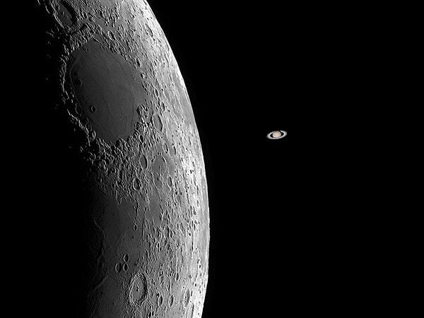 11. Güneş sisteminin Merkür'den bile büyük olan en büyük uydusu?