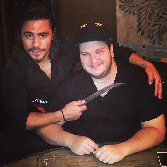 Nereden Nereye: Restoranına Gelen Ünlüleri Fotoğraf Çekmek İçin Darlayan Nusret'in Kaptığı 17 Zoraki Poz