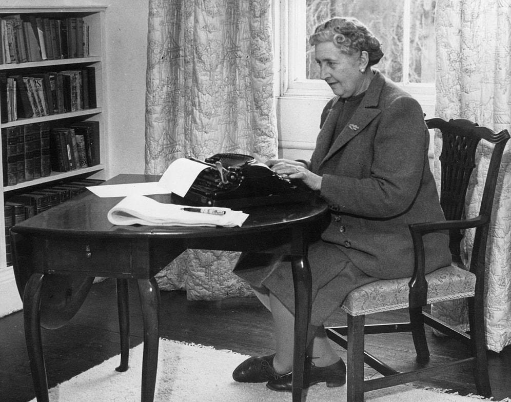 Polisiye Türünün Kitabını Yazmış Agatha Christie'nin Mutlaka Okumanız Gereken 13 Romanı
