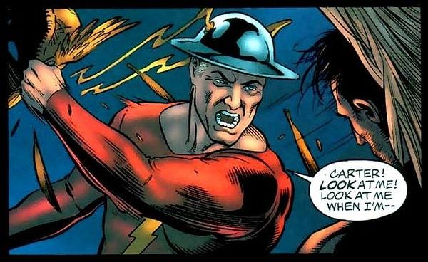 7. İlk Flash Jay Garrick olmasına rağmen Justice League üyesi olan son Flash'da Jay Garrick'tir.