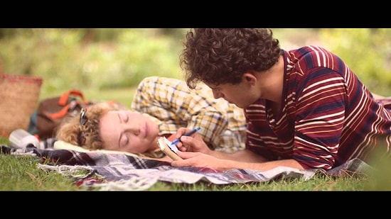 Mutluluktan Ağlatan Sakız Reklamı mı Olur İnsafsızlar