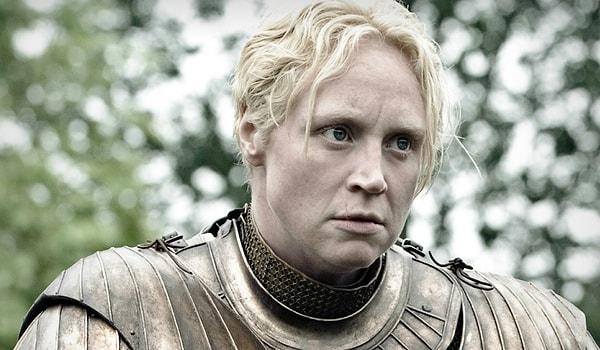 Kova burcu kadını - Brienne of Tarth