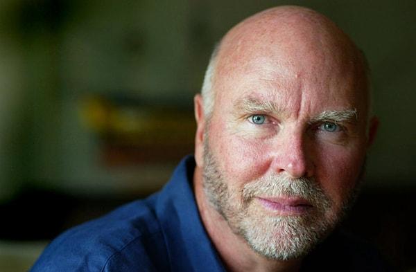 10. Pek bir şeyden korkmuyorum. Kask takmadan motosiklet sürüyorum. -- J. Craig Venter, Genetik Bilimci.