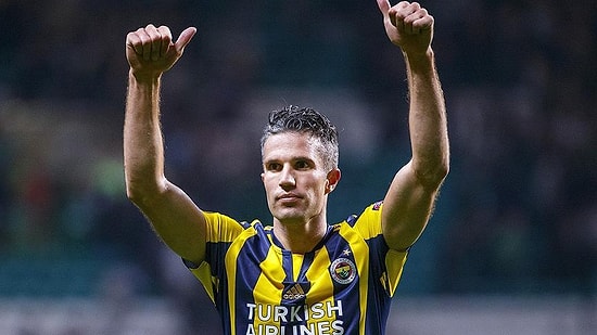 İspanyol Basını Barcelona'nın Van Persie'yi İzleyeceğini İddia Etti