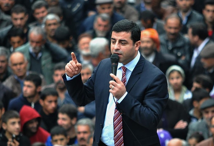 Demirtaş: 'Taziye Yeri o Değil, Budur' Demek İnsanın Ahlaki Seviyesini Gösterir