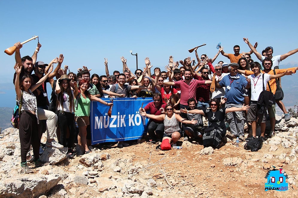 7 Madde ile Tarlalarında Müzik Yetişen Bir Köy: Müzik Köyü