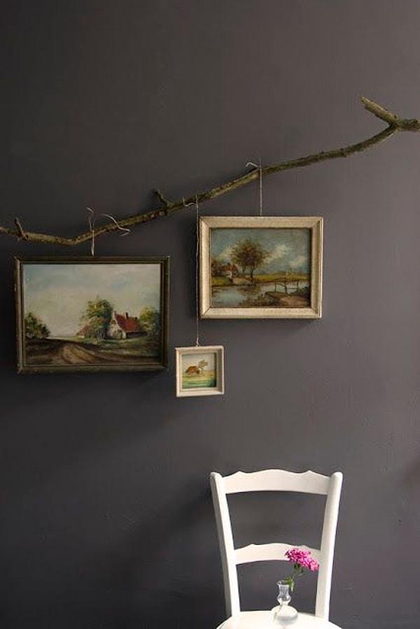 28. Kiracıysanız duvarı delmeden tablo asmanın en güzel ve göz alıcı yolu.