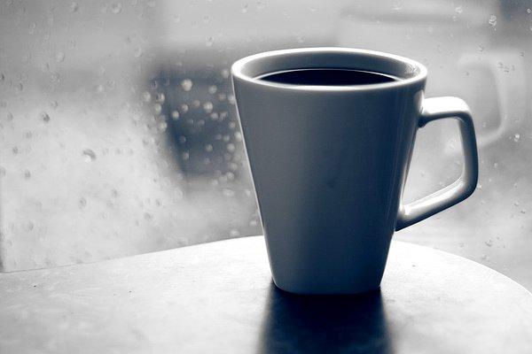 6. Edebiyat: Pencerenizin önünde kahvenizi yudumlarken hissettiğiniz huzur. hihi...