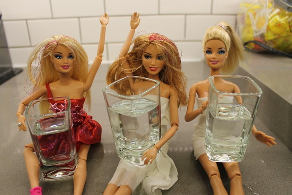 19 Fotoğrafta Eğlenmek İçin Dışarı Çıkılan Bir Gecenin Anatomisi