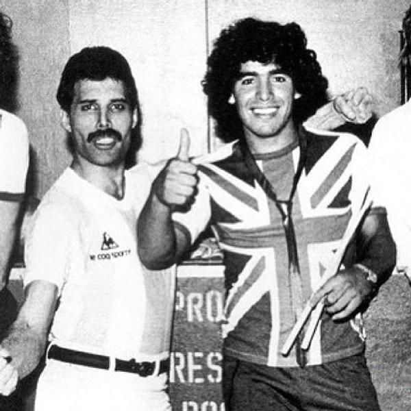 20. Maradona ve Freddie Mercury, Tanrı'nın elini konuşurken