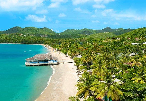 12. "Her yerde var o risk" derseniz, Saint Lucia dünya üzerinde ayak basabileceğiniz en muhteşem yerlerden biri.